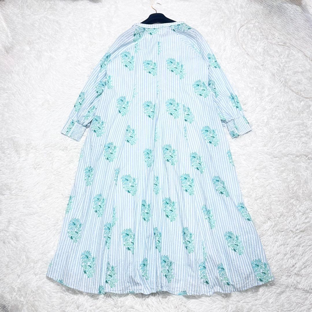 完売品 ヌキテパ コットン ジャカード リリー プリント フレア ドレス