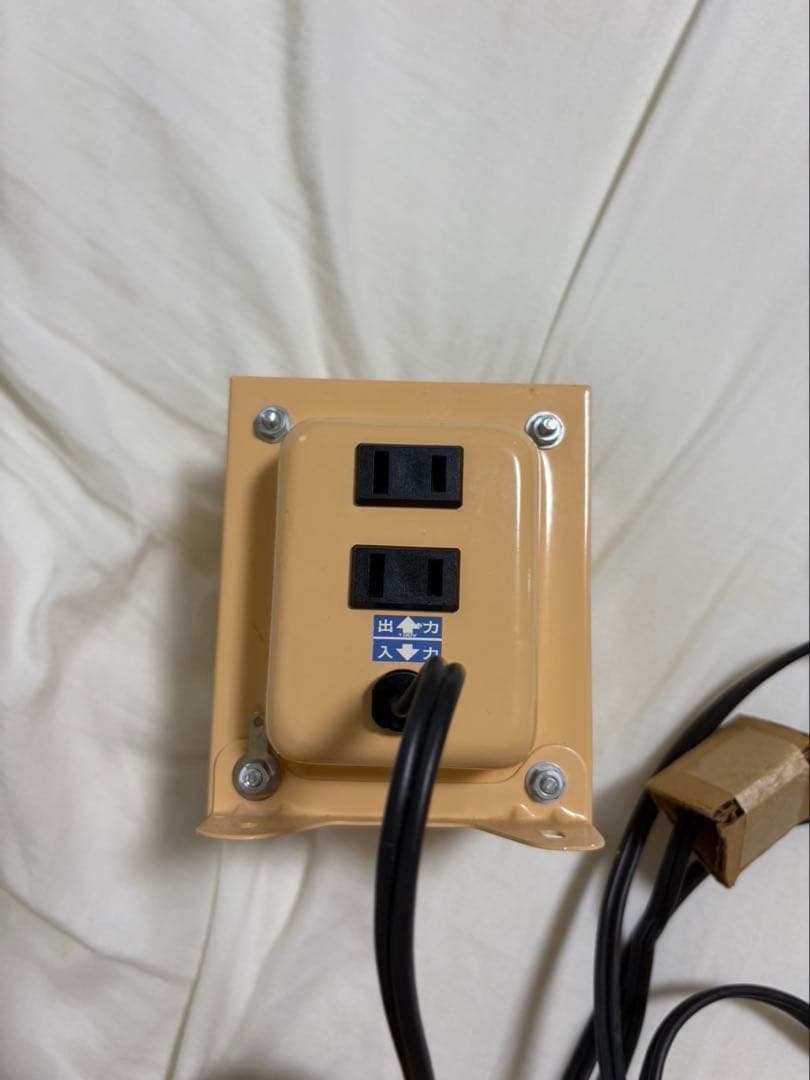 日章工業　変圧器　NDF-1500U