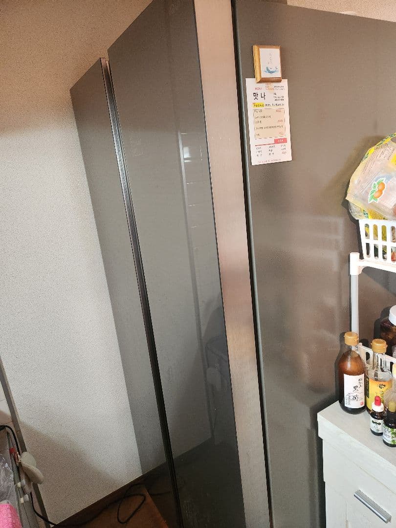 大型二ドア冷蔵庫 シルバー