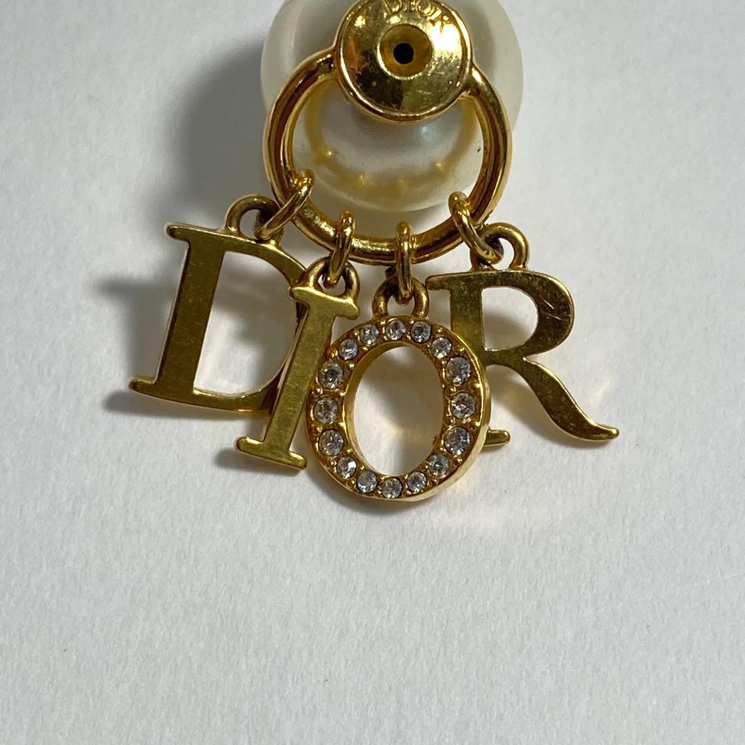 【人気商品】Dior トライバルピアス キャッチ ロゴ チャーム