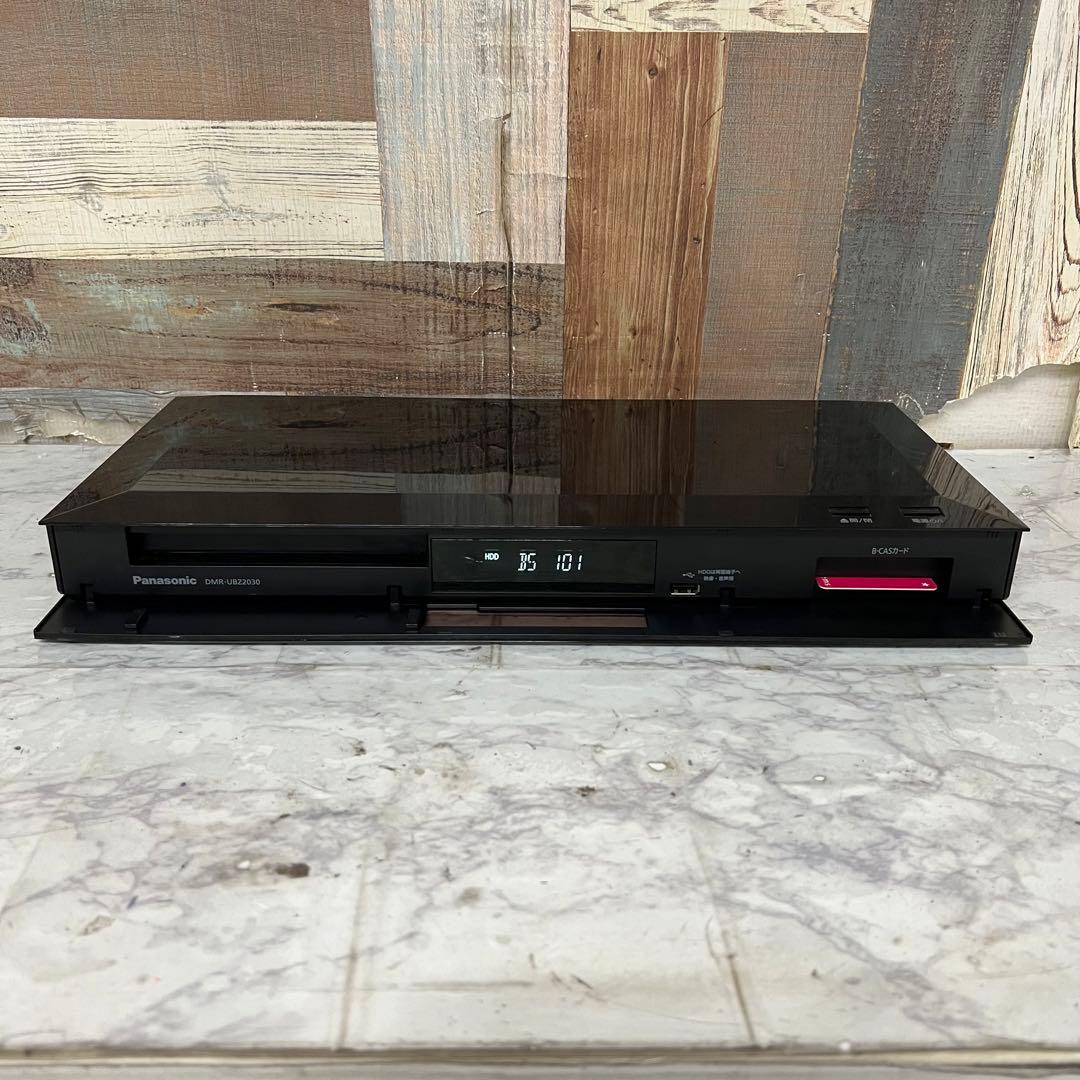 即日受渡割❣️全国送料込パナソニック4kブルーレイ＆HDD2TBレコーダ3番組録画
