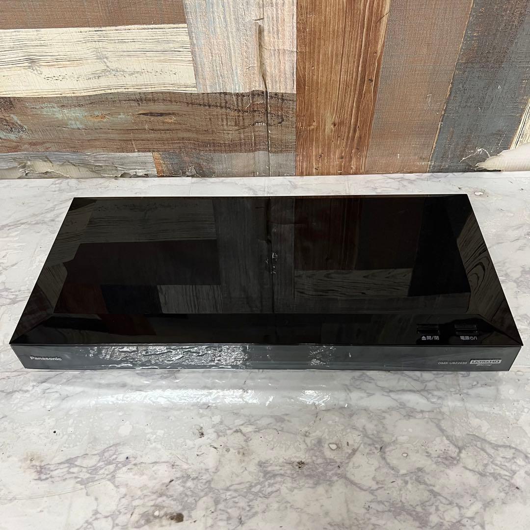 即日受渡割❣️全国送料込パナソニック4kブルーレイ＆HDD2TBレコーダ3番組録画