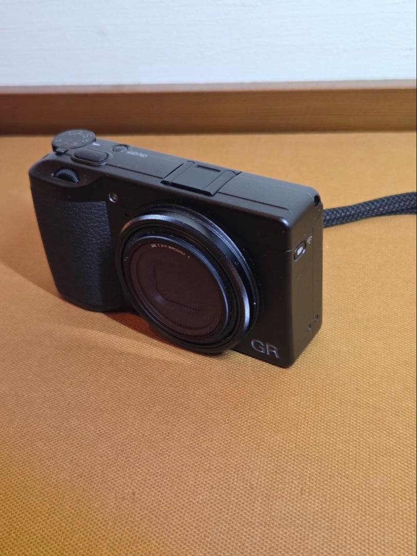 テイナさま専用　RICOH GR3 コンパクトデジタルカメラ 本体