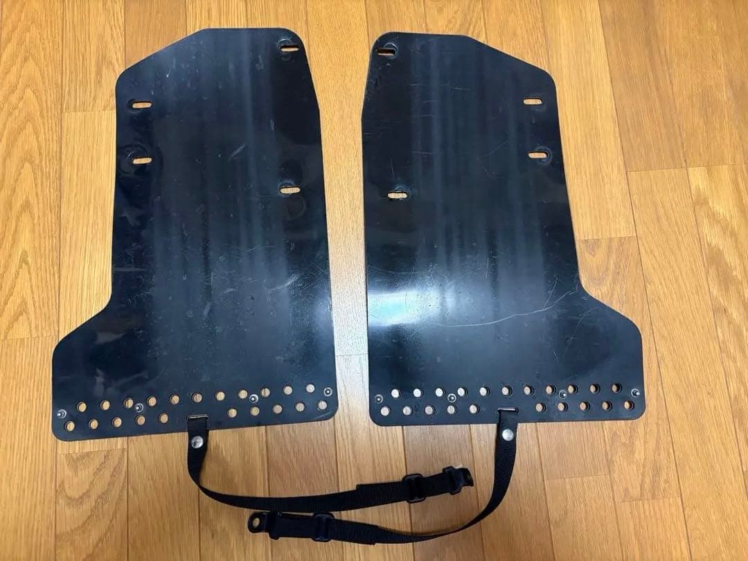 デリカD5 　JAOS マッドガード　フロント、リア4枚セット