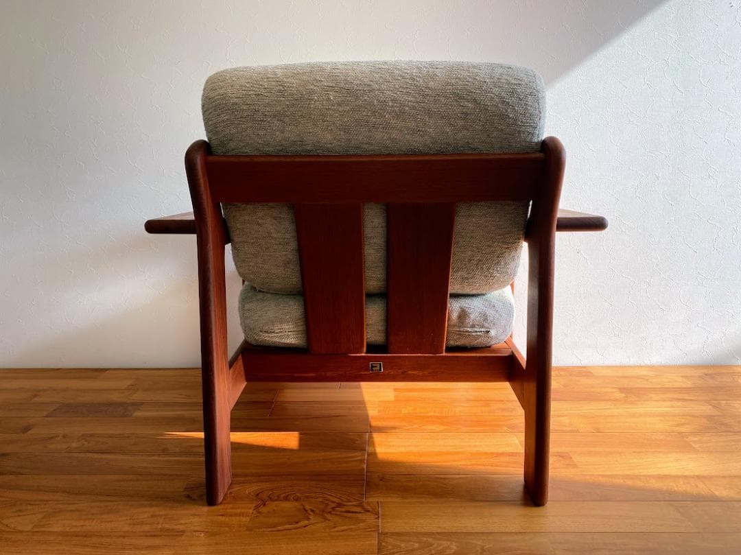 1970s ヴィンテージ KOSUGA コスガ チーク シングルソファ 仕上済