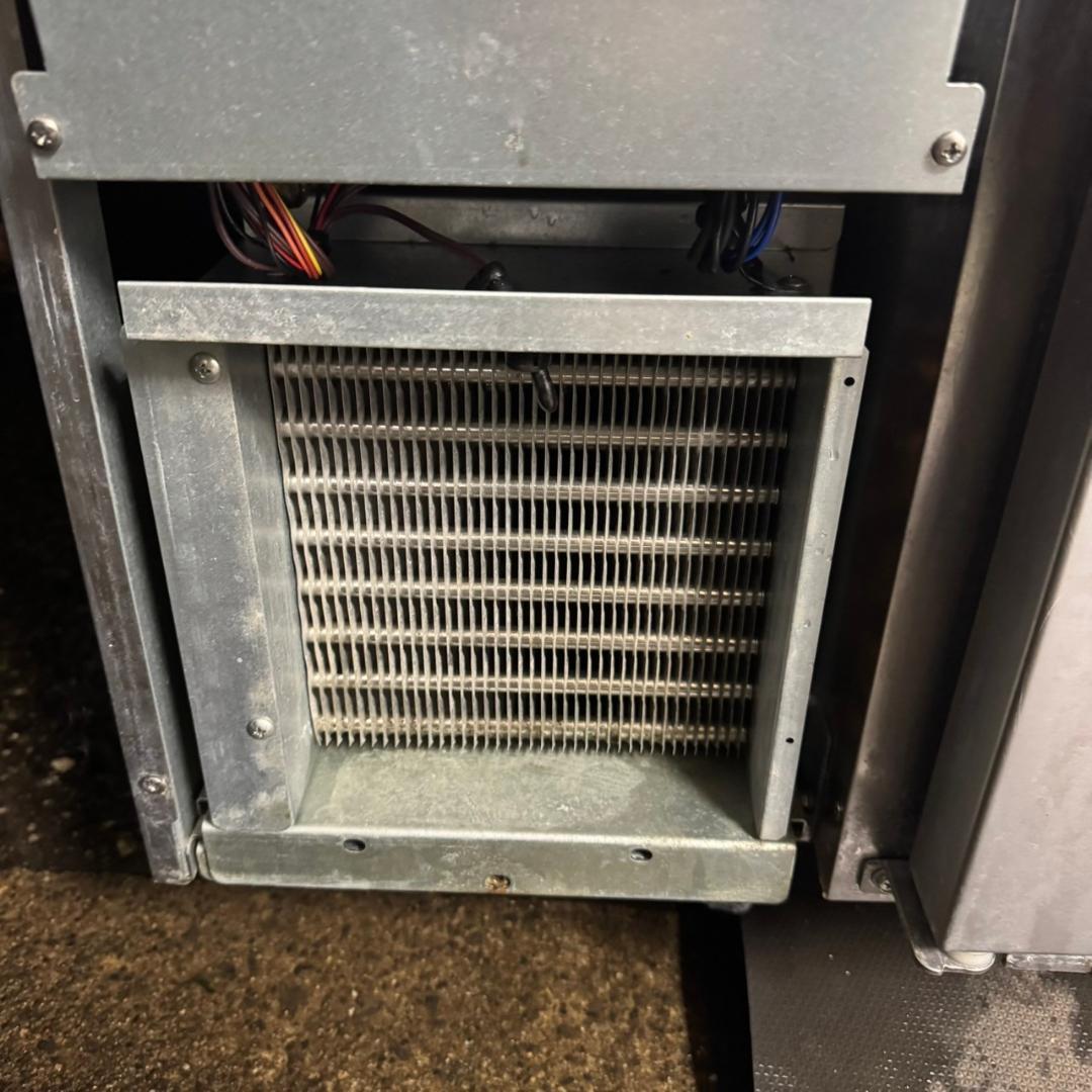 パナソニック 業務用コールドテーブル冷蔵庫 SUR-K1561S Y0713