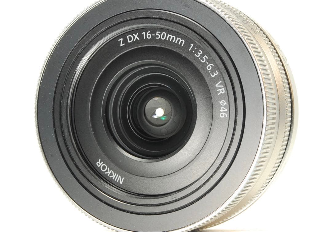 ヒロミ様Nikon Zfc ❤️ミラーレス 一眼レフ カメラ ニコン レンズキット