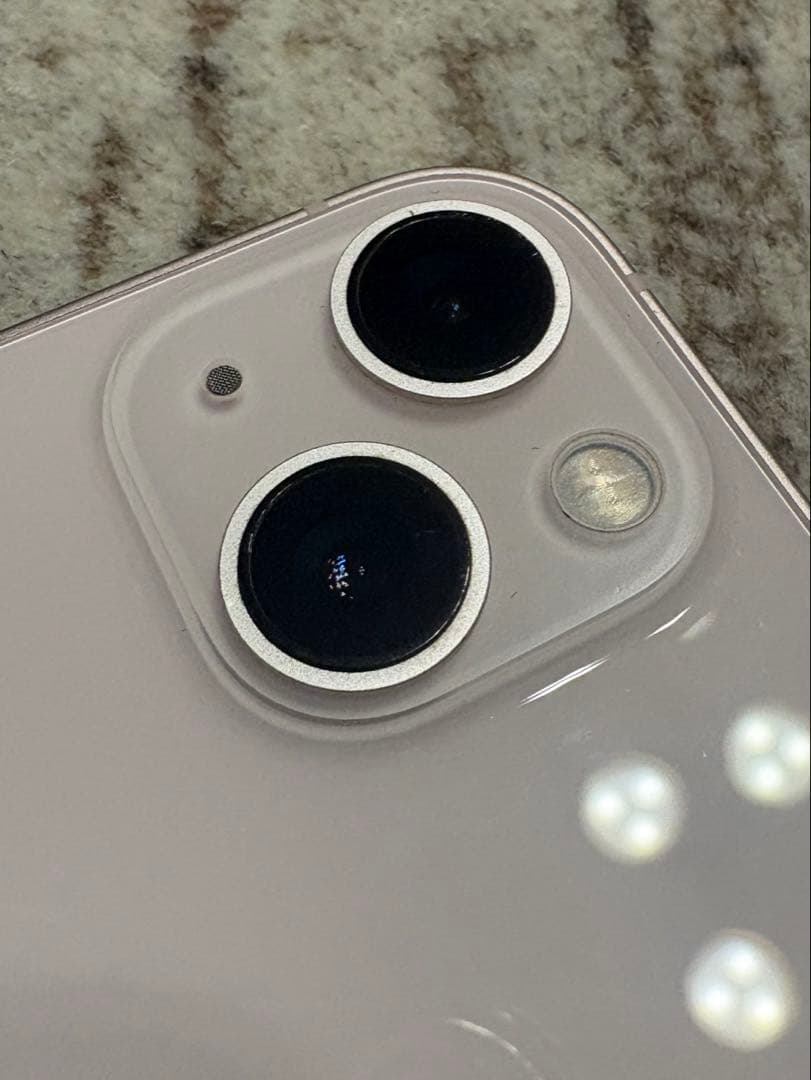 【iPhone13 128GB ピンク】　SIMフリー・ケーブル付き