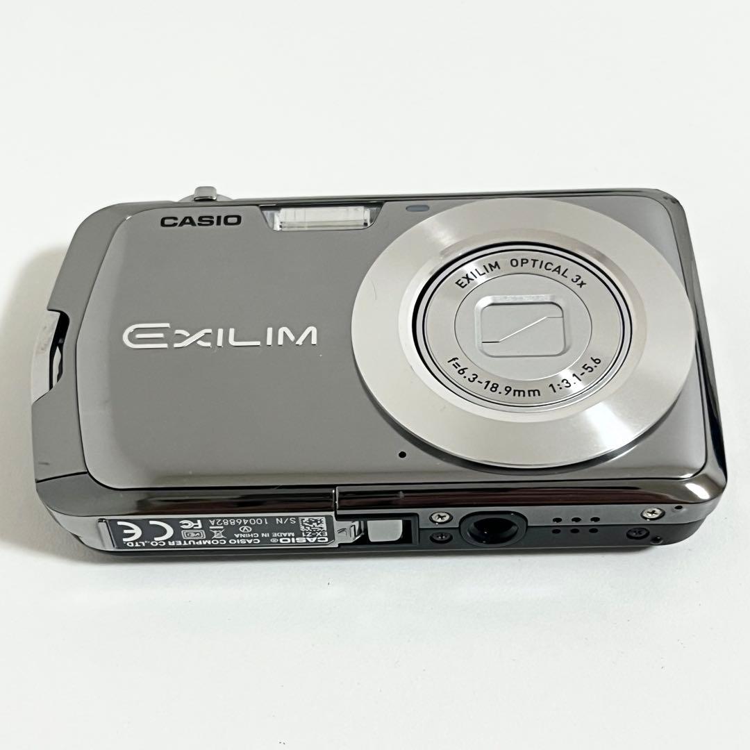 デジタルカメラ CASIO EXILIM EX-Z1