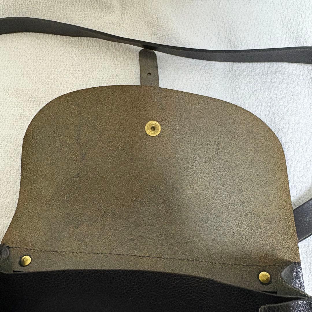 IL BISONTE ショルダーバッグ ブラック