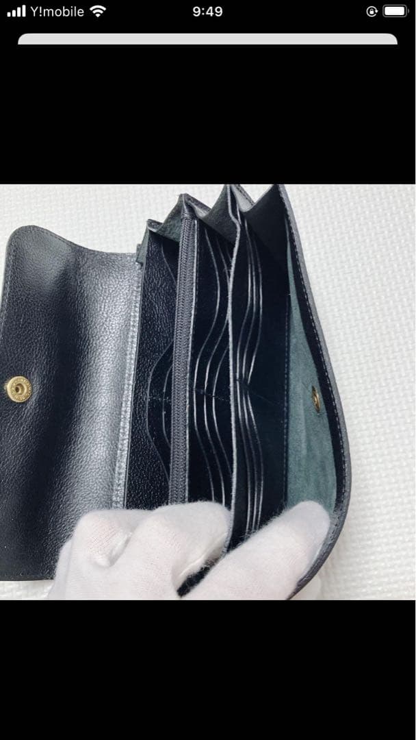 未使用　IL BISONTE　イルビゾンテ　レザーフラップ長財布　黒　ブラック