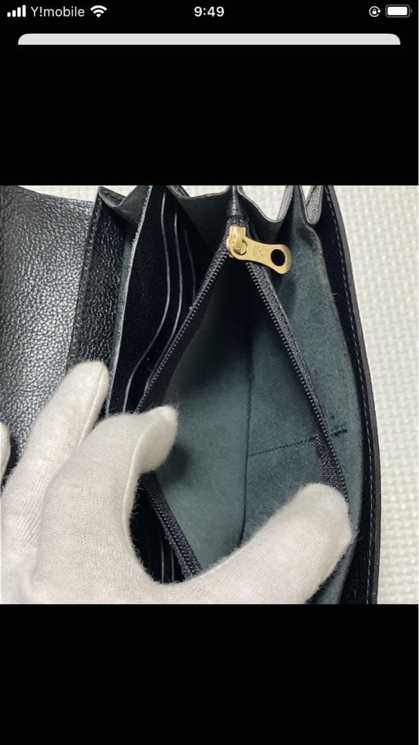 未使用　IL BISONTE　イルビゾンテ　レザーフラップ長財布　黒　ブラック