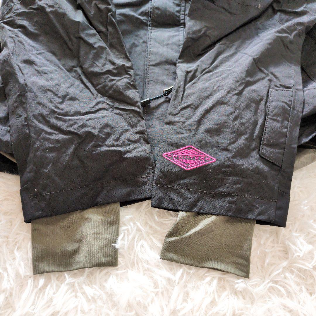 美品　コロンビア　スノボウエア　ジャケット　黒　ピンク　M　オムにテック6158