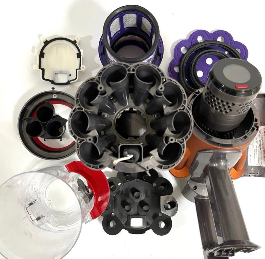 Dyson digital slim fluffy sv18 本体　g61