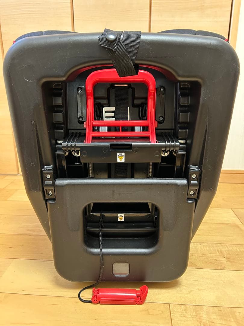 Combi 車用チャイルドシート ウィゴーロングムーバーシリーズ　エッグショック