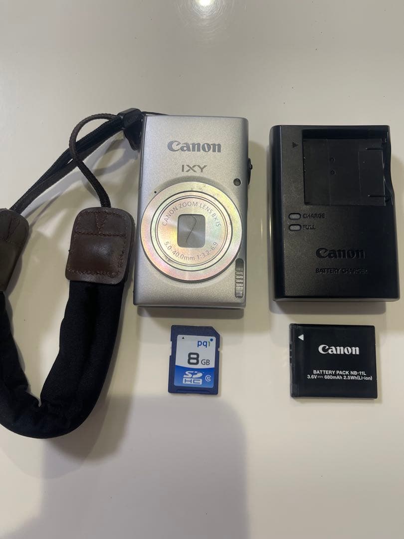 Canon IXY 100F コンパクトデジタルカメラ