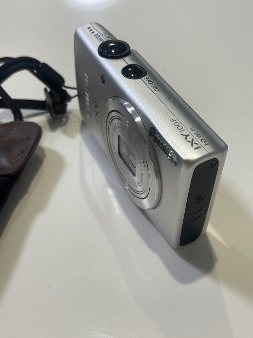 Canon IXY 100F コンパクトデジタルカメラ