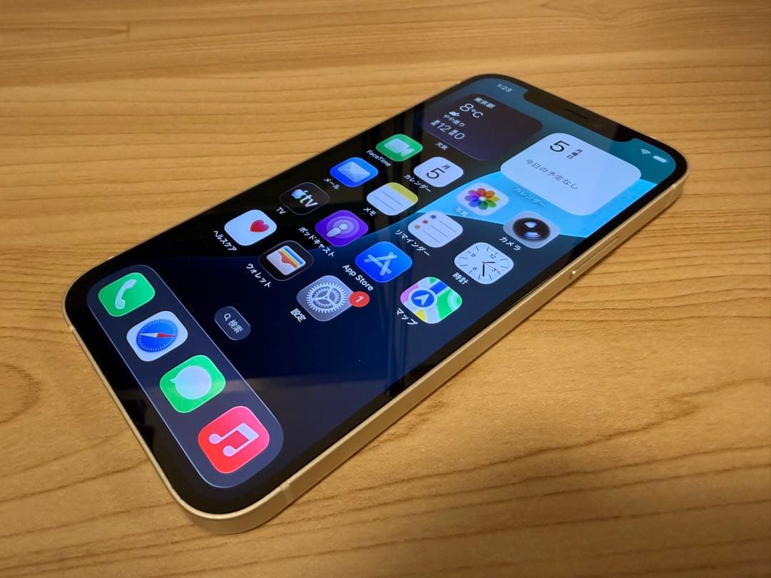 iPhone 12 64GB ホワイト SIMフリー