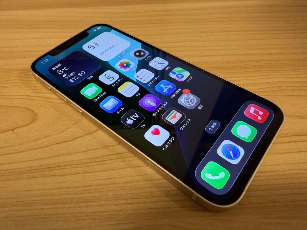 iPhone 12 64GB ホワイト SIMフリー