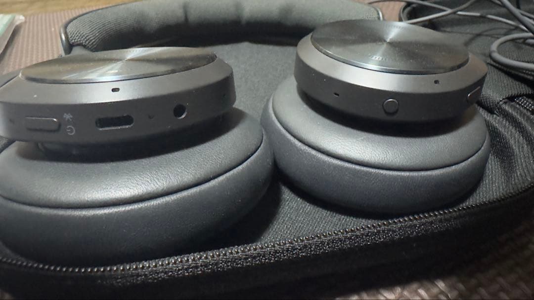 【拳球】B&O バングアンドオルフセン BEOPLAY HX BLACK