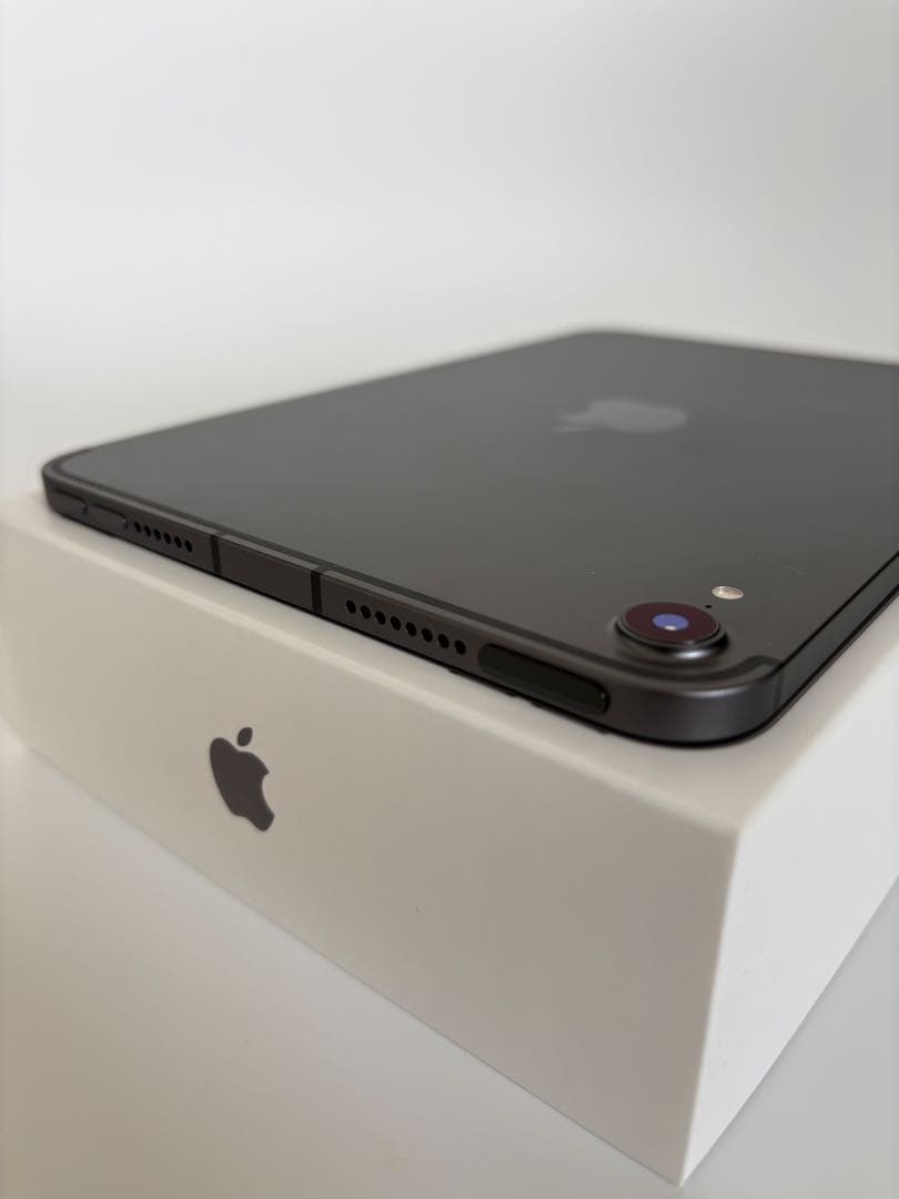 ほぼ新品iPadmini 6 64G Cellularとpencil