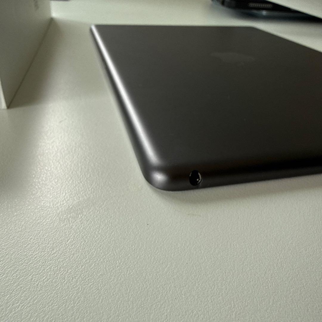 【美品】　iPad 第9世代　256GB Wi-Fiモデル