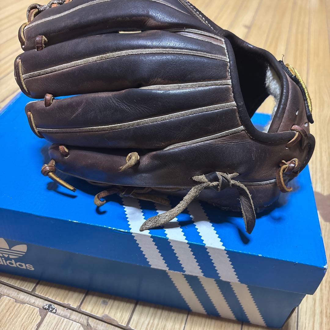 硬式用グローブ アトムズ