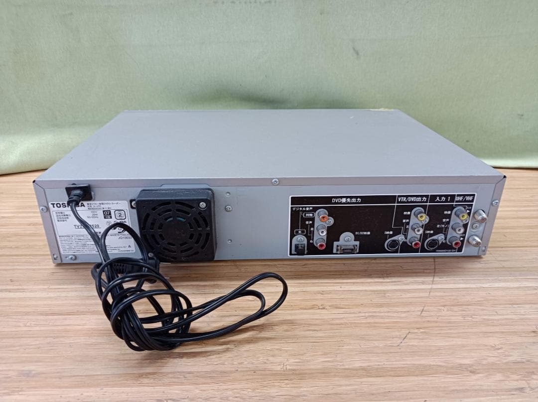 都《CEUFU》TOSHIBA　D-VR5　ビデオ一体型　DVDレコーダー