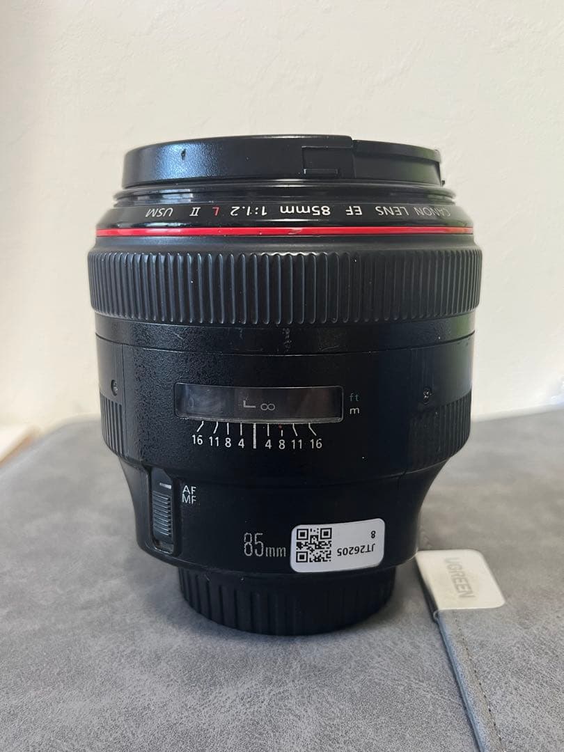 Canon EF 85mm f/1.2L II USM レンズ