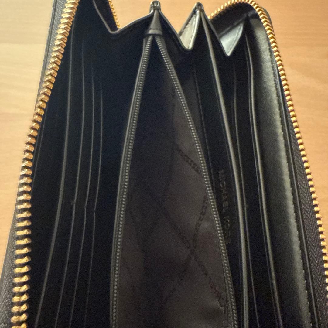 ＭＩＣＨＡＥＬ　ＫＯＲＳ❤️ 長財布　新品未使用
