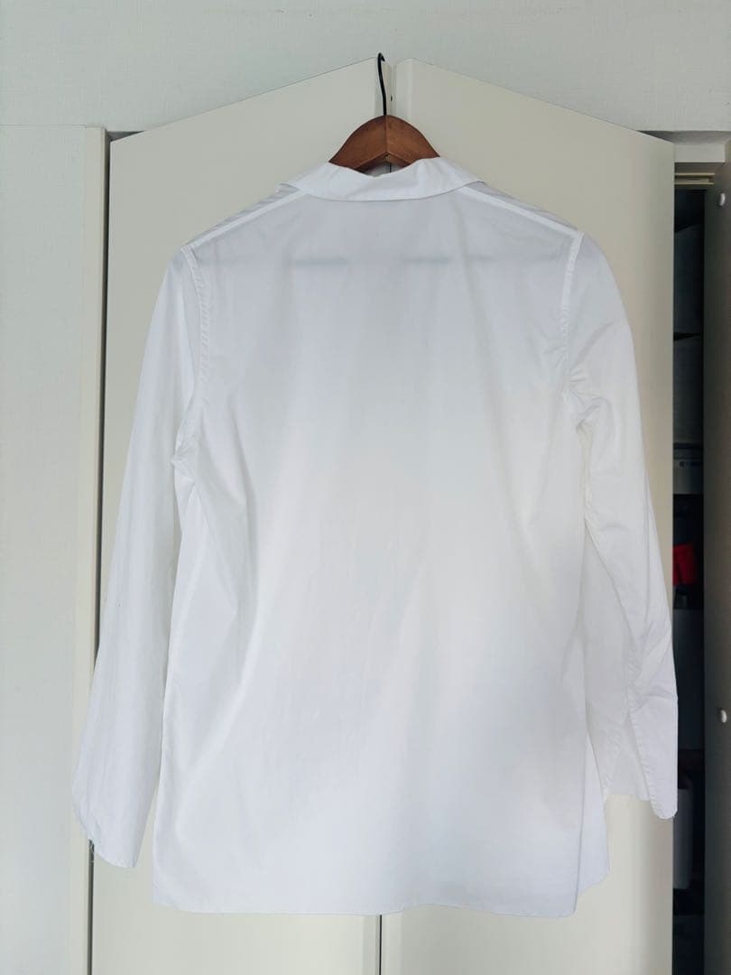 カレンソロジー　コットンフラットカラーブラウス　白