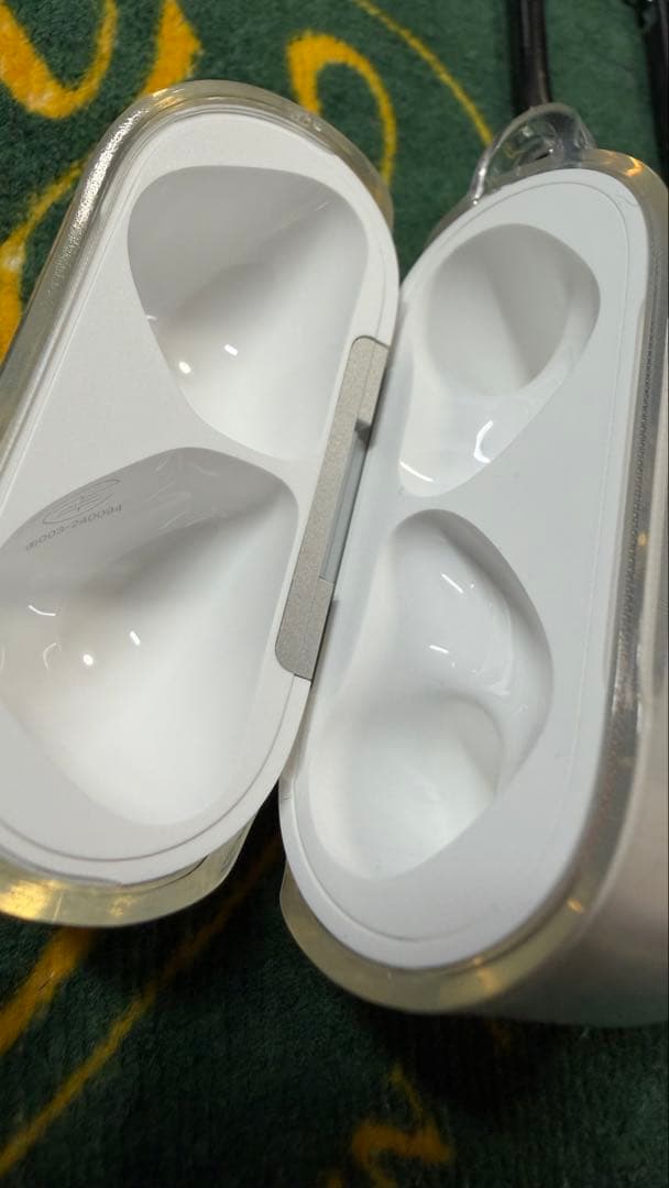 AirPods4 ANC搭載 ケース・イヤーカバー付き