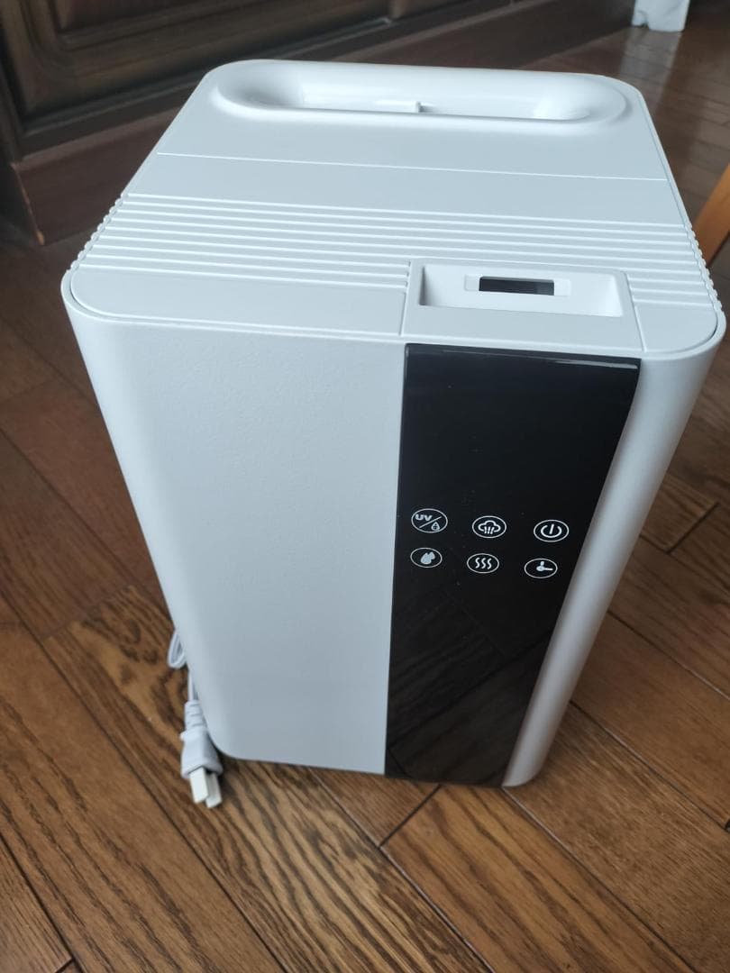 ☆ハイブリッド式 卓上 加熱式加湿器 100℃高温除菌　加湿器