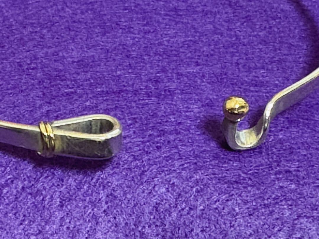 Tiffany & Co. フックアンドアイ　ゴールド＆シルバーバングル