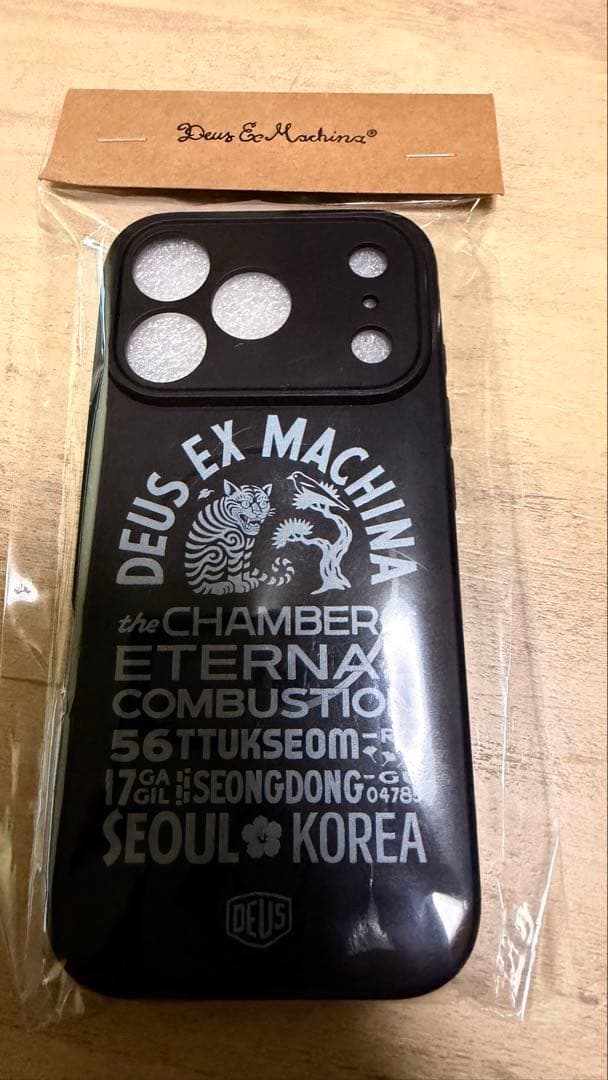【限定】Deus Ex Machina iPhone17PRO用ケース