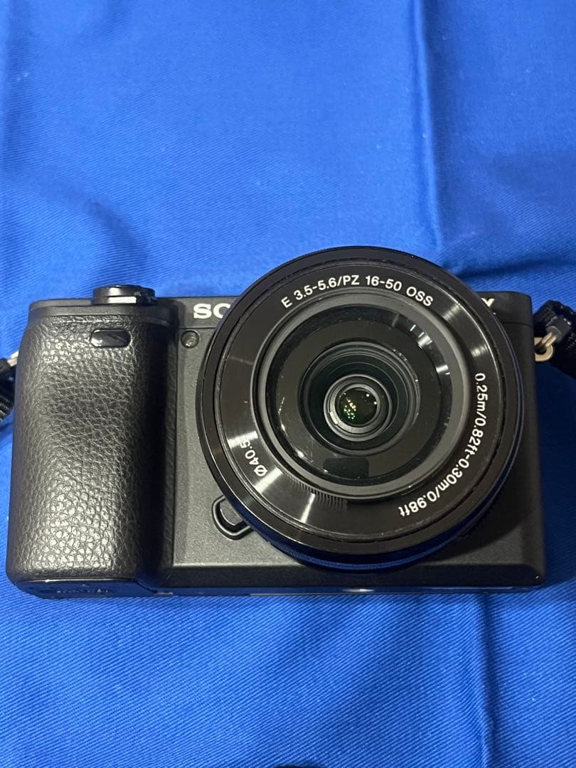 SONY ILCE-6400Y（ダブルズームレンズキット）・ACC-TRW