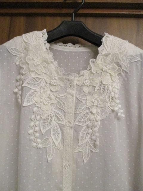 アトリエまりこ 白レースチュニック未使用