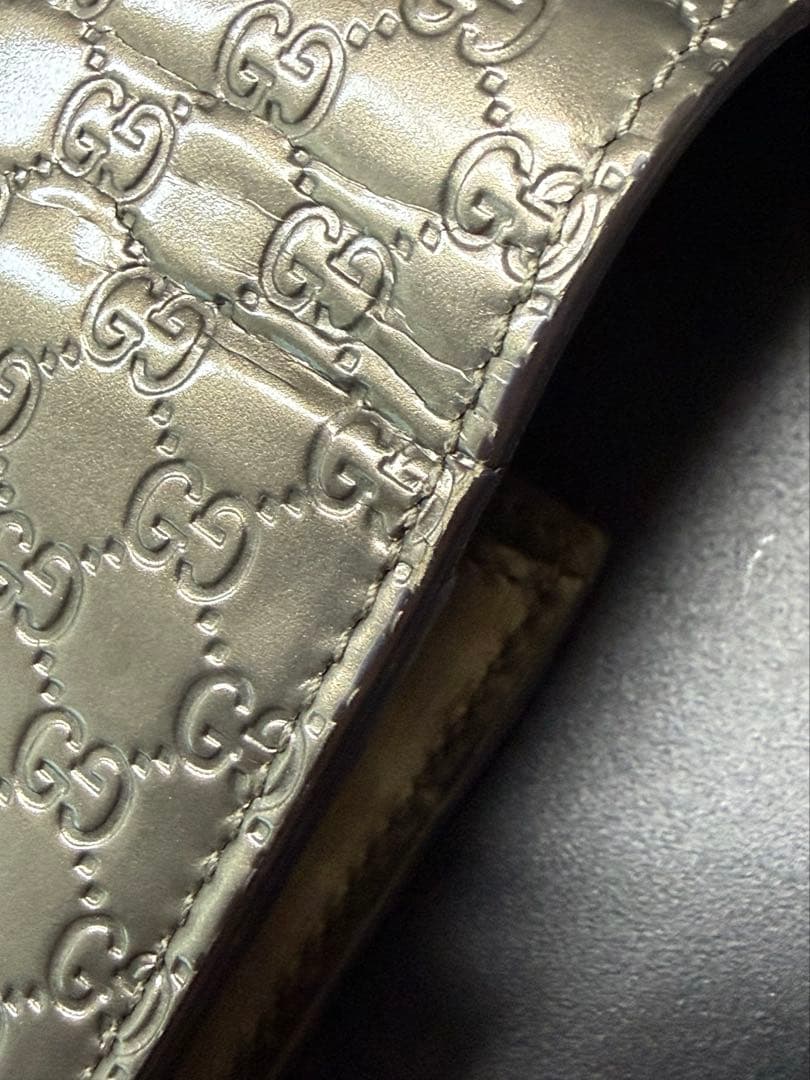 GUCCI グッチ 長財布 マイクロGG パテントレザー リボン 253405