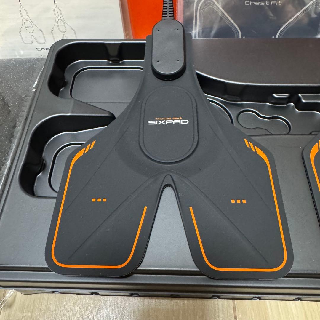 【美品】SIXPAD chest シックスパッド チェスト