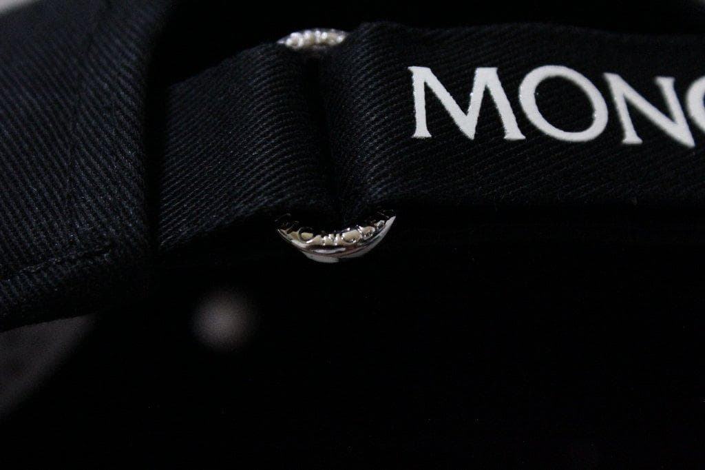 MONCLER★モンクレール 新品５万円 ロゴ入りベースボールキャップ 黒