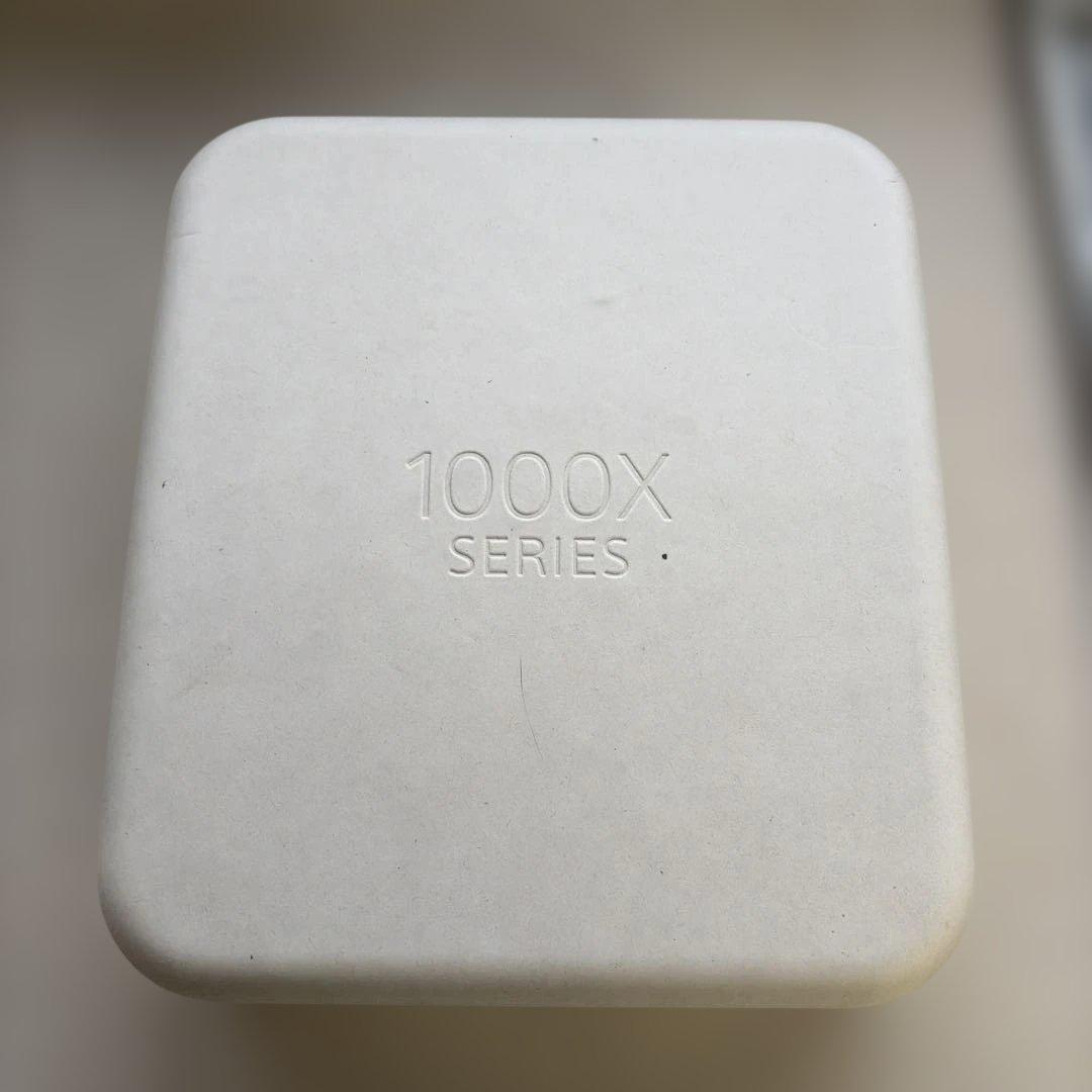 SONY WH-1000XM5　ワイヤレスヘッドホン プラチナシルバー