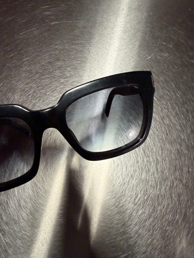 アソーカ　SAINT LAURENTサングラス