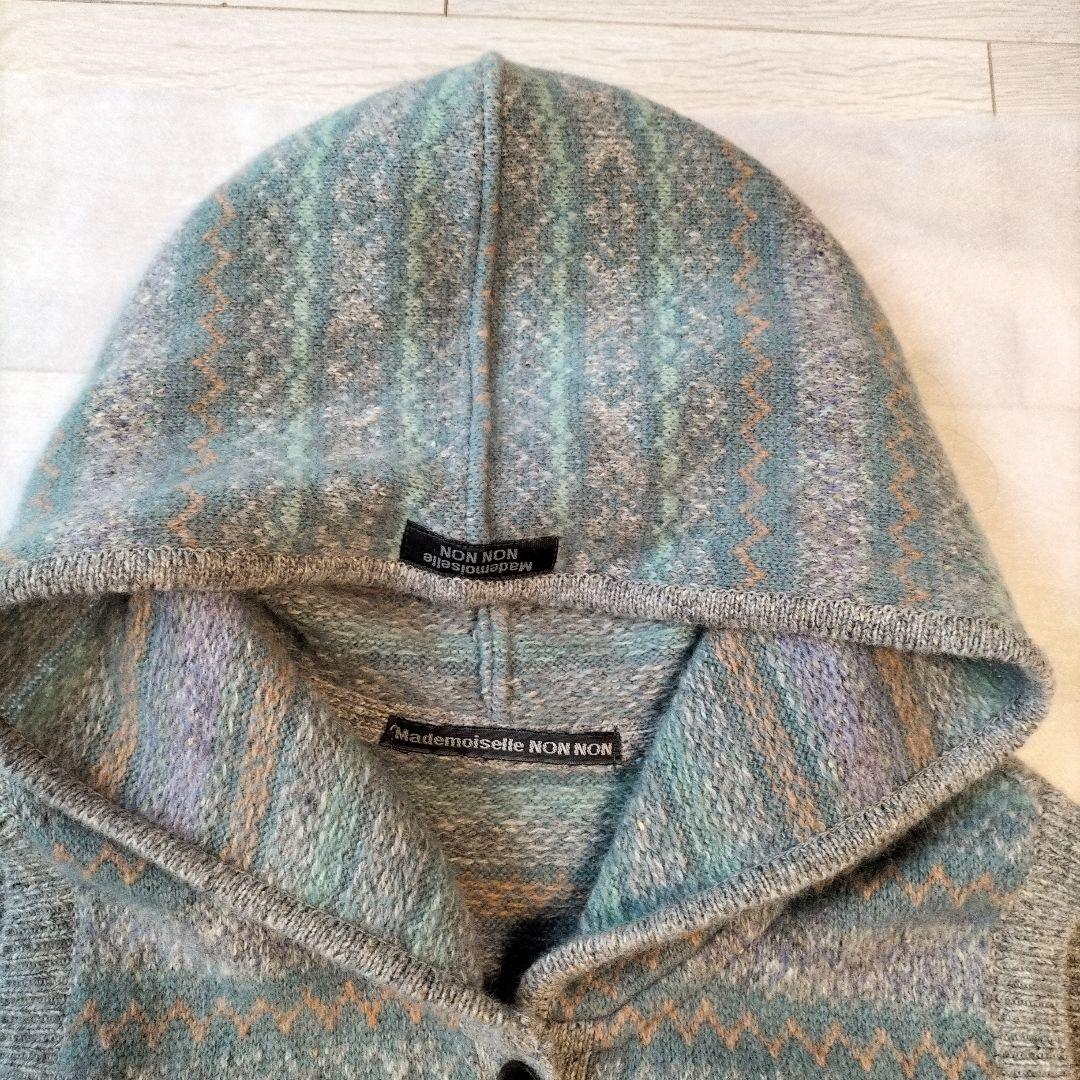 マドモアゼルノンノンフード付きニットベスト