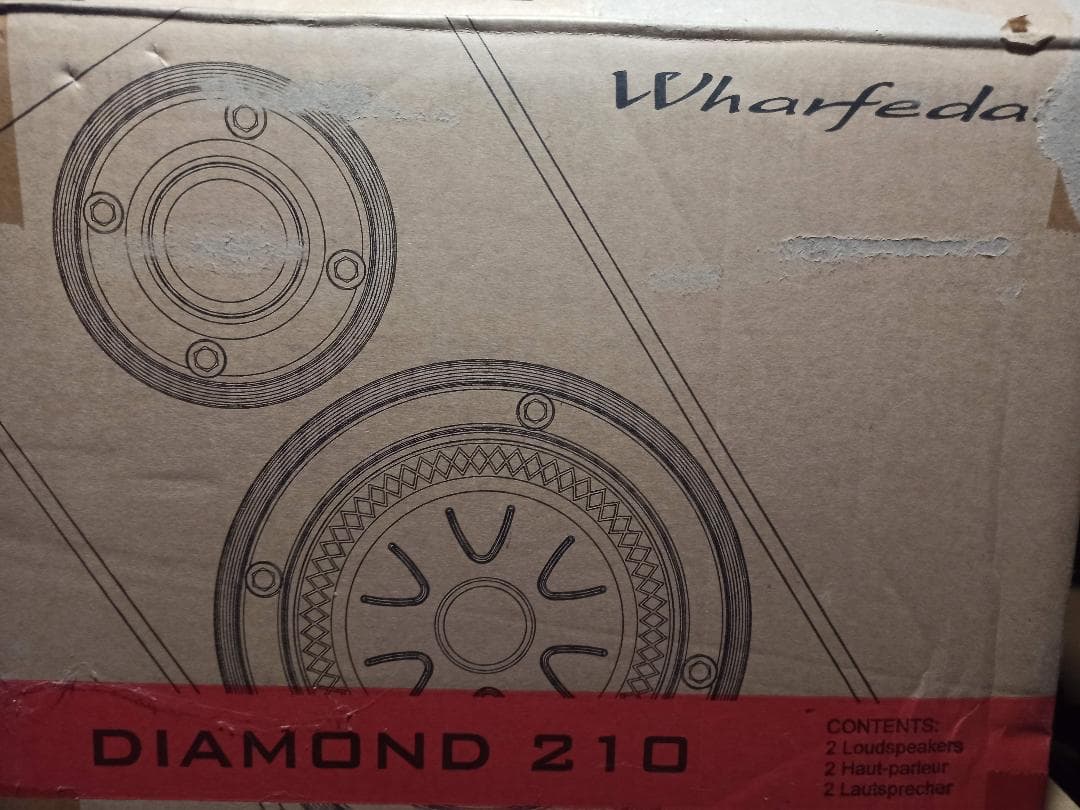 Wharfedale Diamond 210 スピーカー