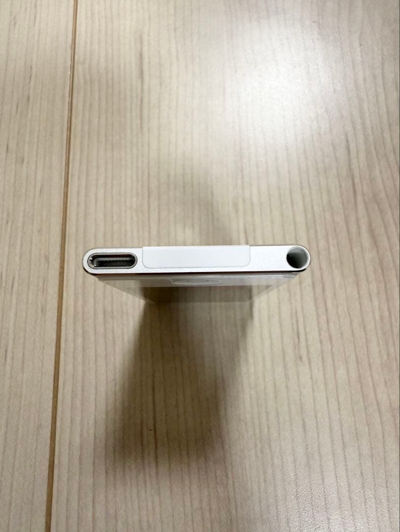 Apple iPod nano 第7世代 シルバー 16GB 本体