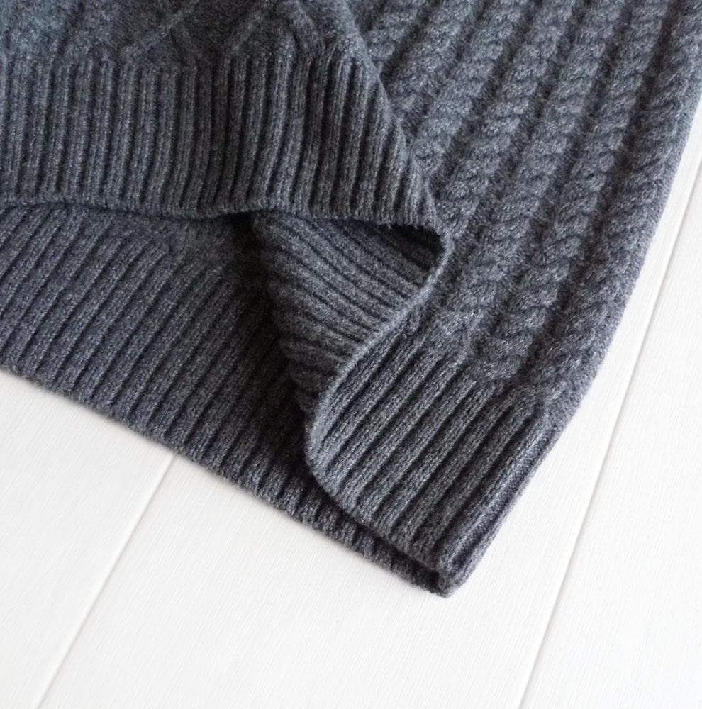 美品 ユナイテッドアローズTOKYO 1,8万 カシミヤ混ケーブルベスト 211