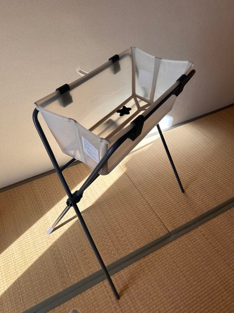 ストッケ　バスタブ本体+ニューボーンサポート+ スタンドのセット