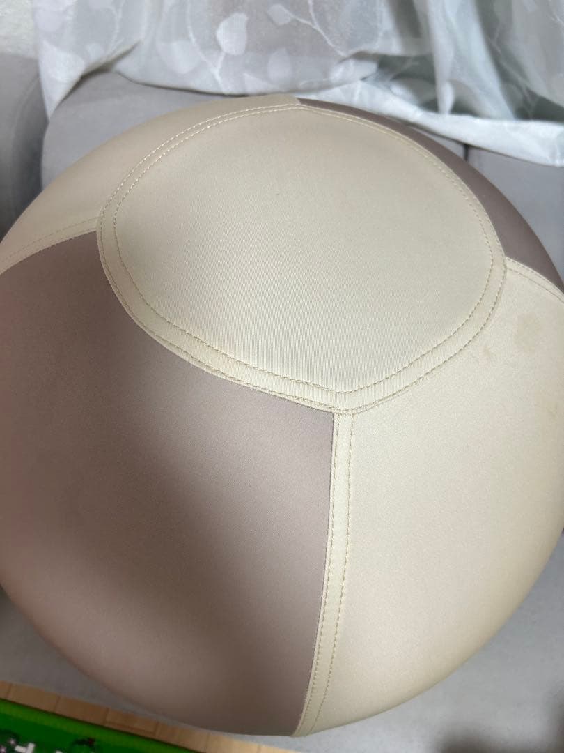 sangoバランスボールチェア　寝かしつけ