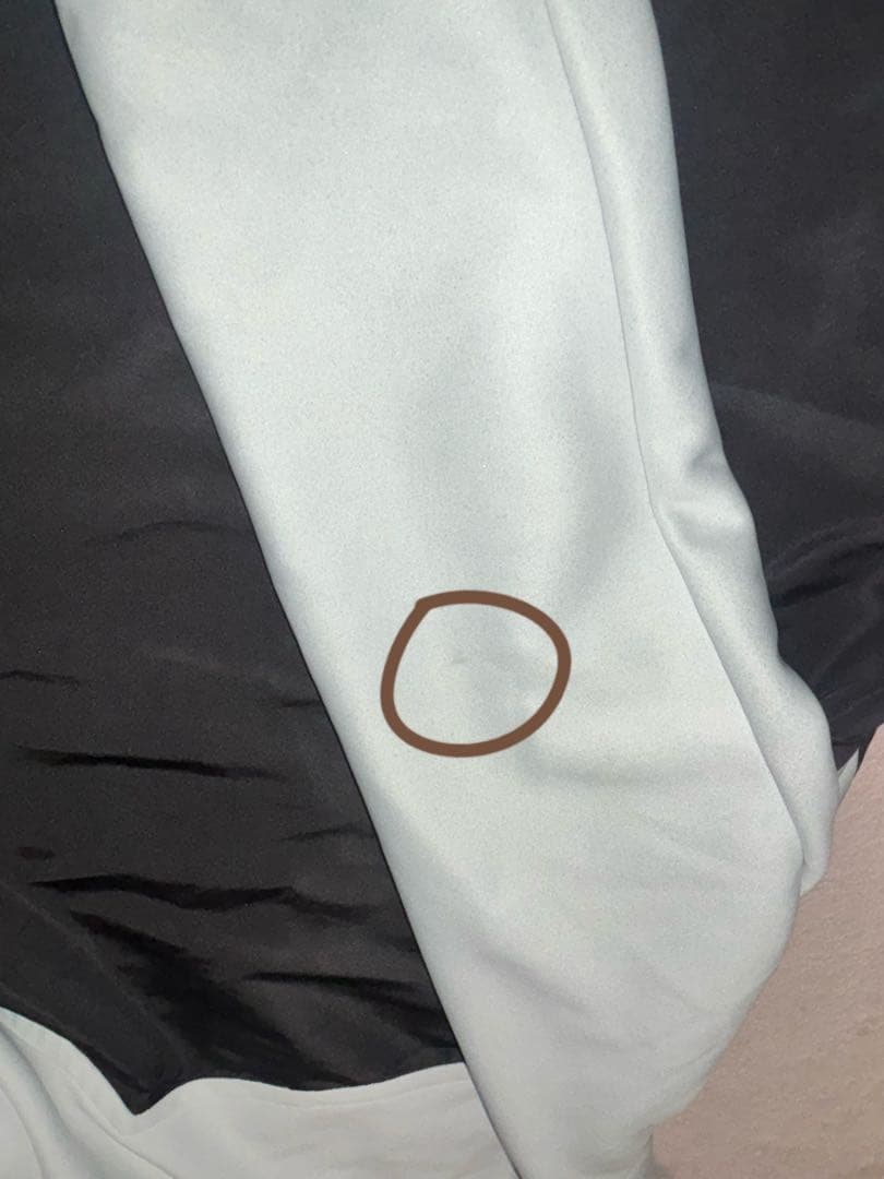 chlomaクロマ NFコンプレクスパーカー アイスグレー × ブラック