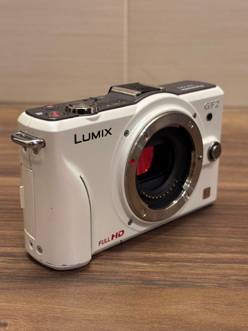 デジタルカメラ Panasonic Lumix DMC-GF2